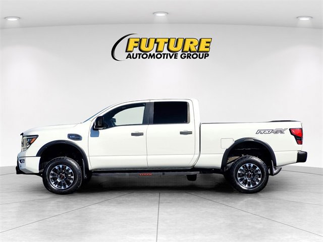 Used 2021 Nissan Titan PRO-4X w/ Pro-4x Convenience Package image 2