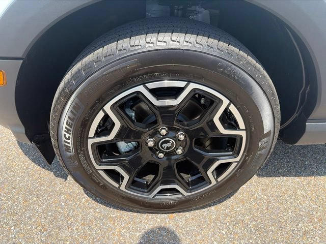 Certified 2026 Ford Bronco Sport Outer Banks AWD/4WD image 11
