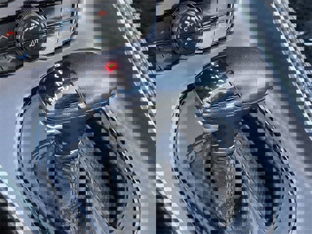 Used 2022 Dodge Challenger GT image 17