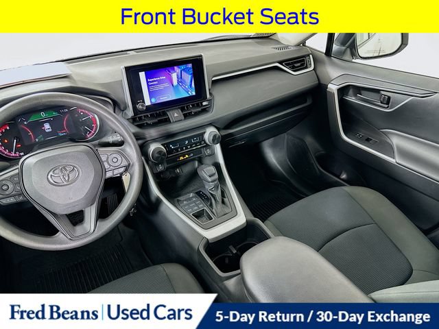 Used 2023 Toyota RAV4 LE AWD/4WD image 25