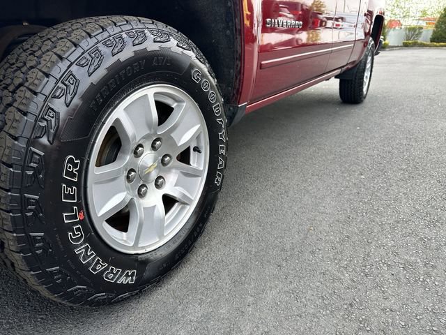Used 2018 Chevrolet Silverado 1500 LT w/ All Star Edition AWD/4WD image 13