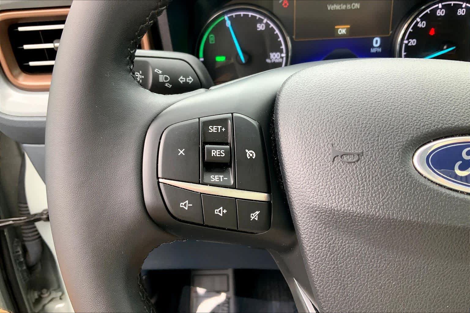 Certified 2023 Ford Maverick Lariat FWD image 22