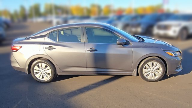 Used 2023 Nissan Sentra S FWD image 2
