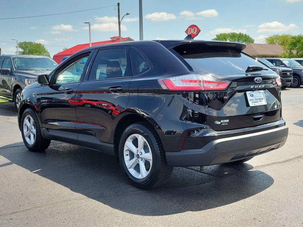 Certified 2021 Ford Edge SE FWD image 3