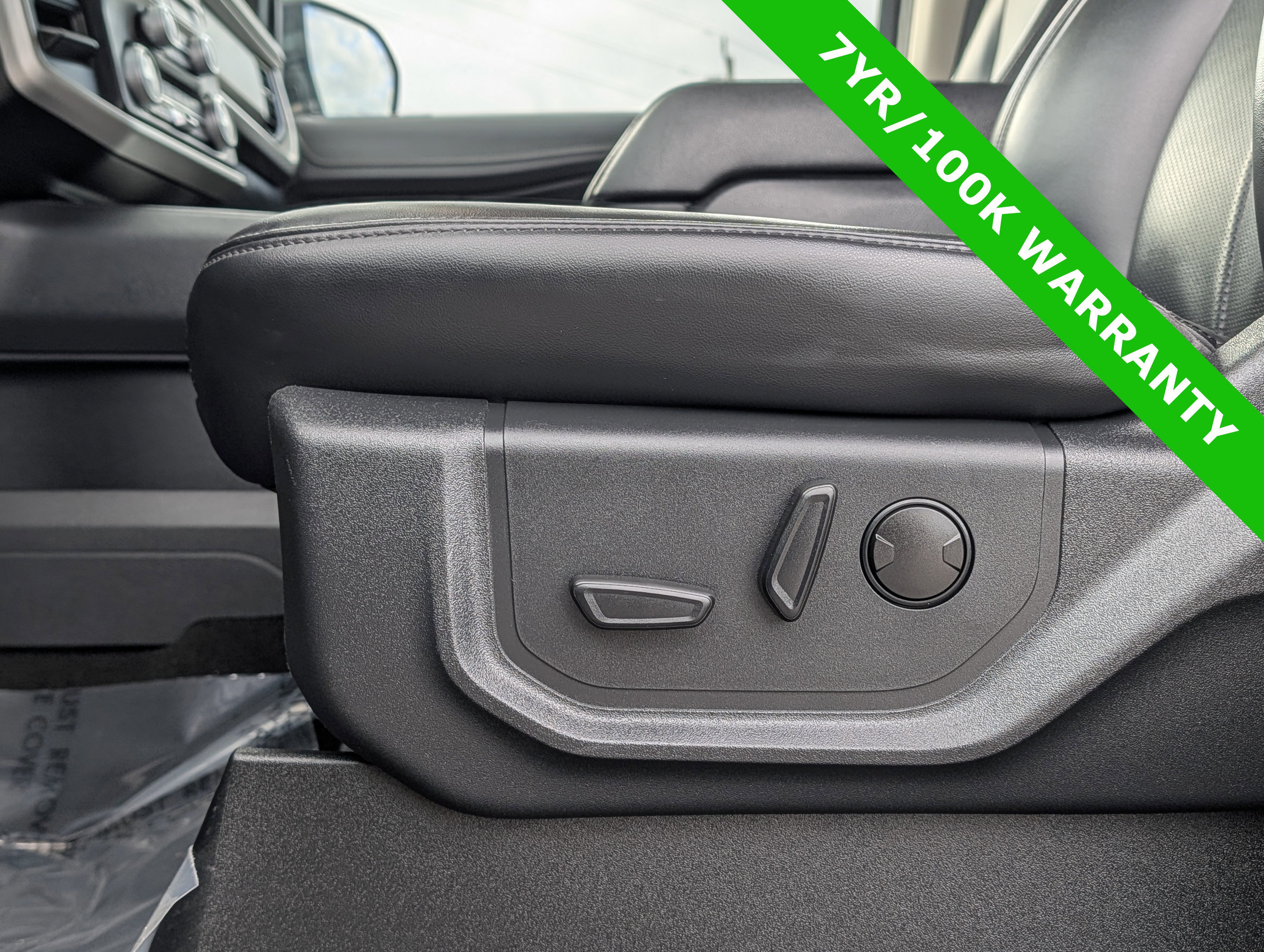 Certified 2024 Ford Expedition Max XLT image 24