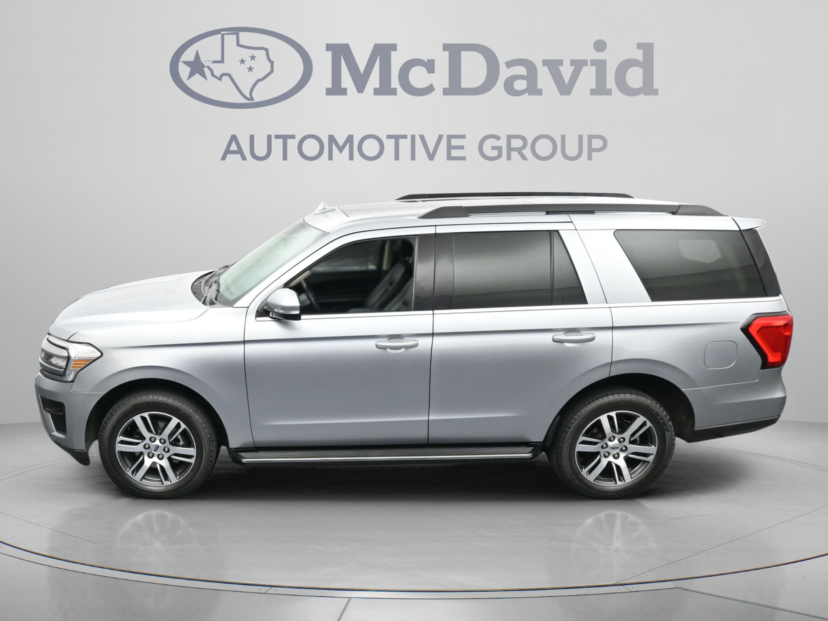 Certified 2023 Ford Expedition XLT RWD image 37