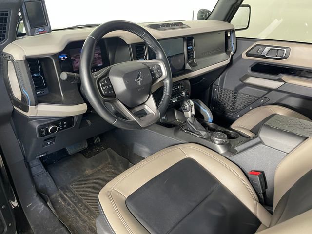 Certified 2023 Ford Bronco Wildtrak AWD/4WD image 3