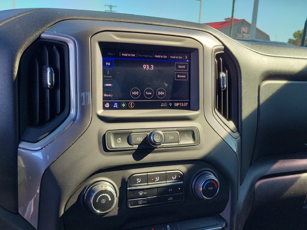 Used 2023 Chevrolet Silverado 2500 Custom w/ Custom Value Package AWD/4WD image 27