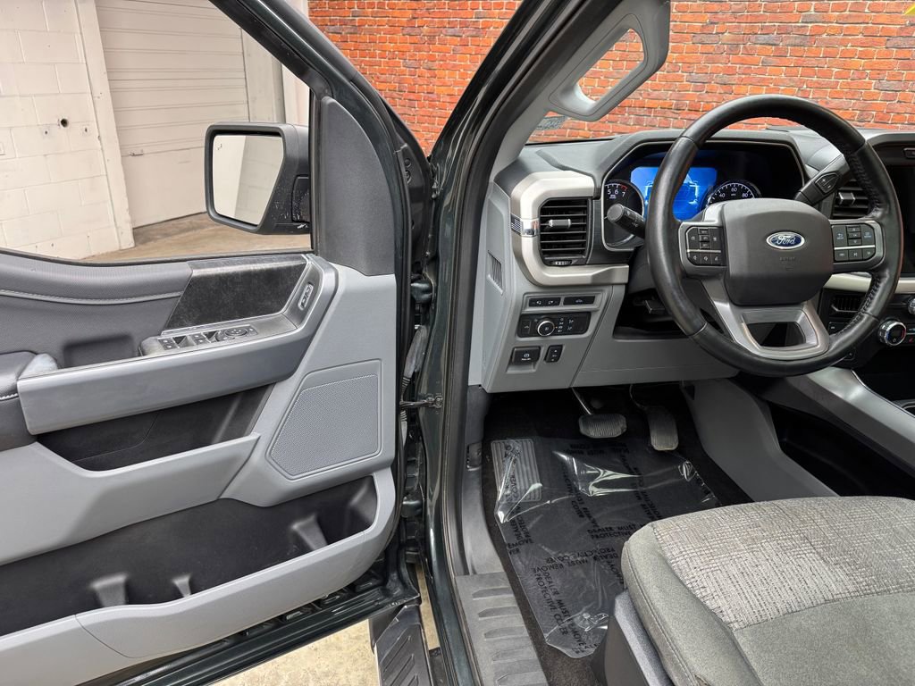 Certified 2021 Ford F150 XLT w/ Equipment Group 302A High image 11