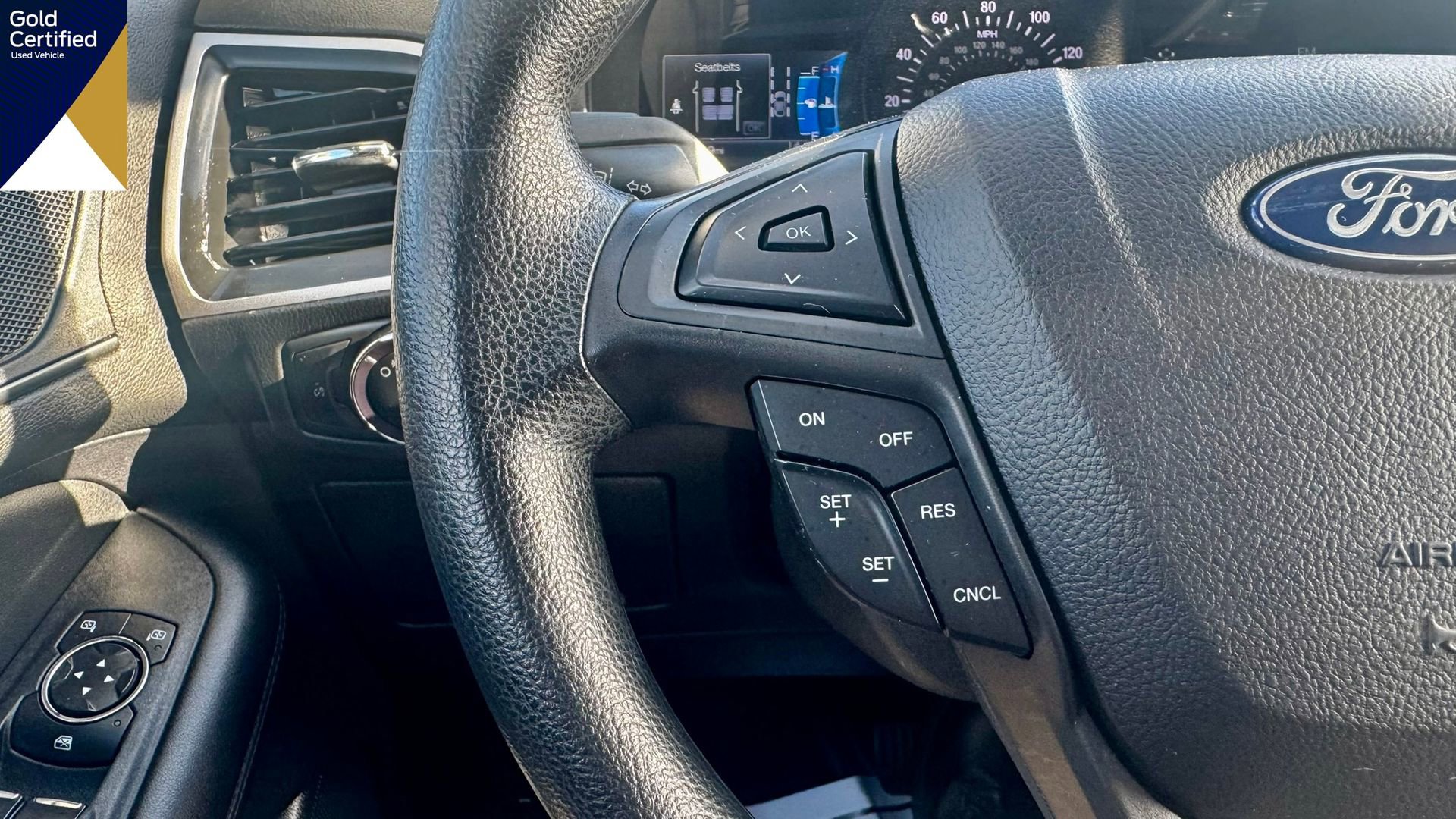 Certified 2022 Ford Edge SE image 34