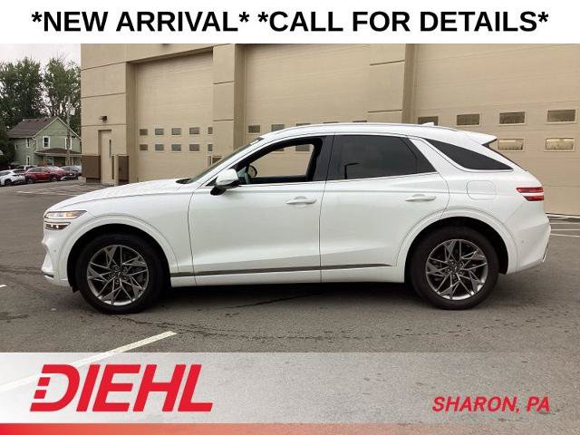 Used 2022 Genesis GV70 2.5T w/ Advanced Package AWD/4WD image 4