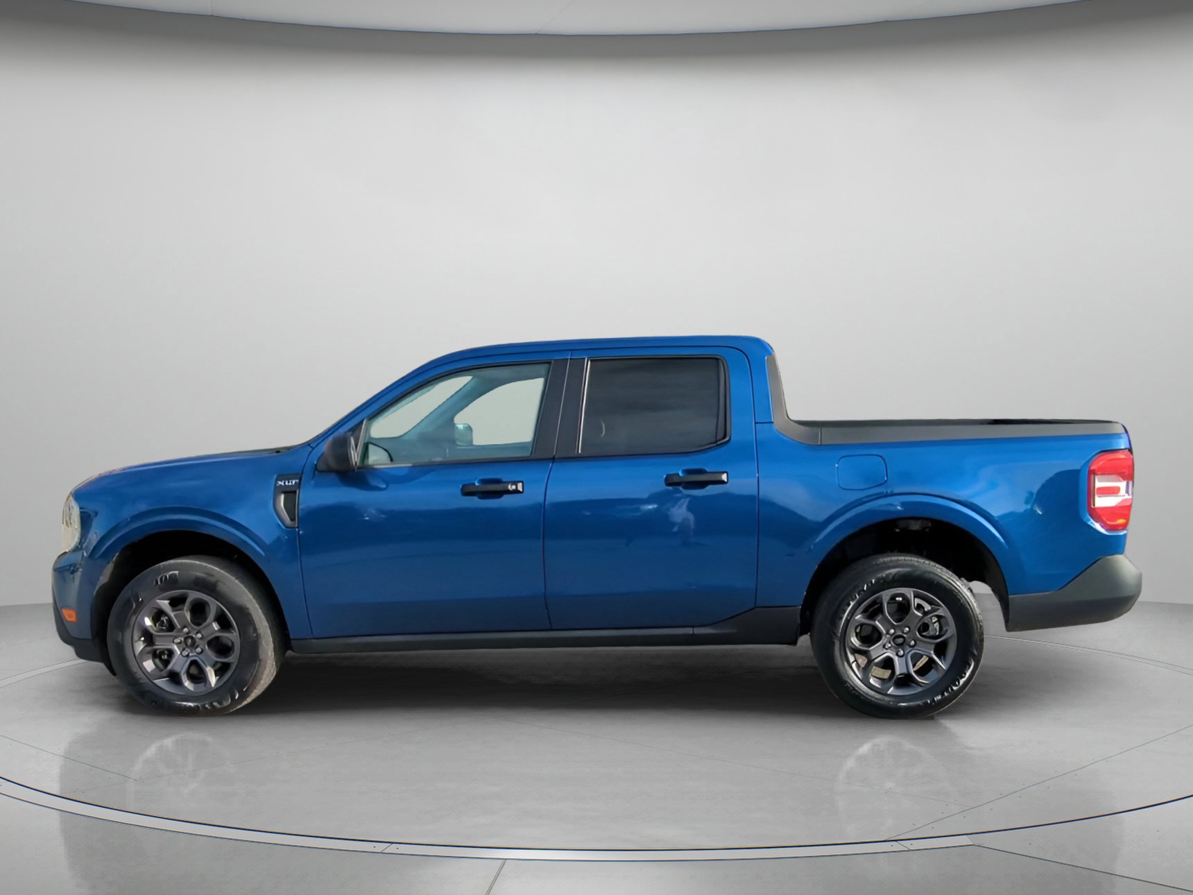 Certified 2024 Ford Maverick XLT image 8