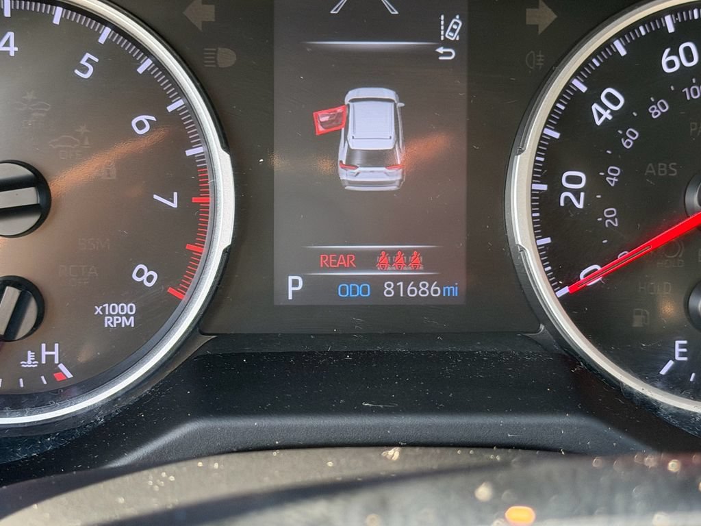 Used 2021 Toyota RAV4 LE FWD image 28