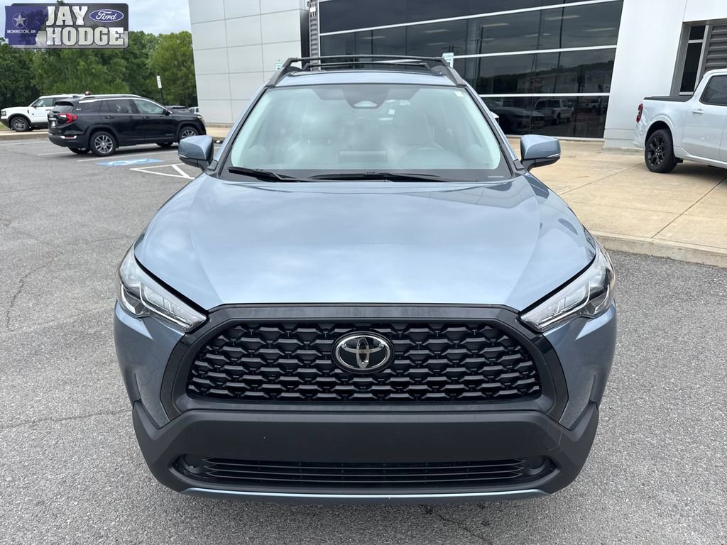 Used 2024 Toyota Corolla Cross LE FWD image 8