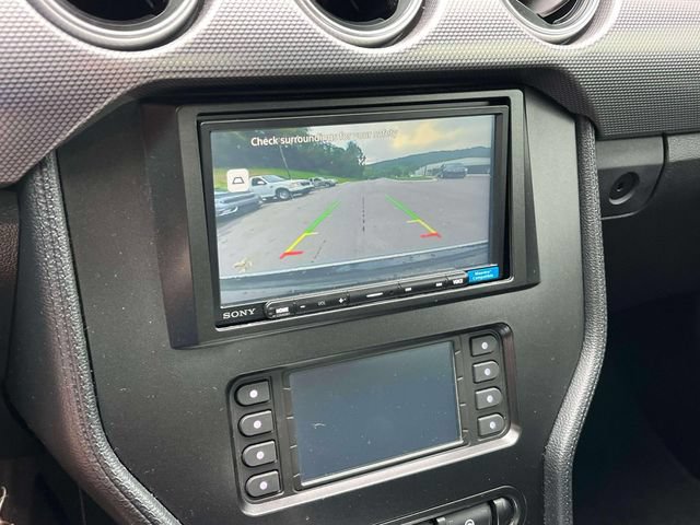 Certified 2018 Ford Mustang GT w/ Black Accent Pkg RWD image 31