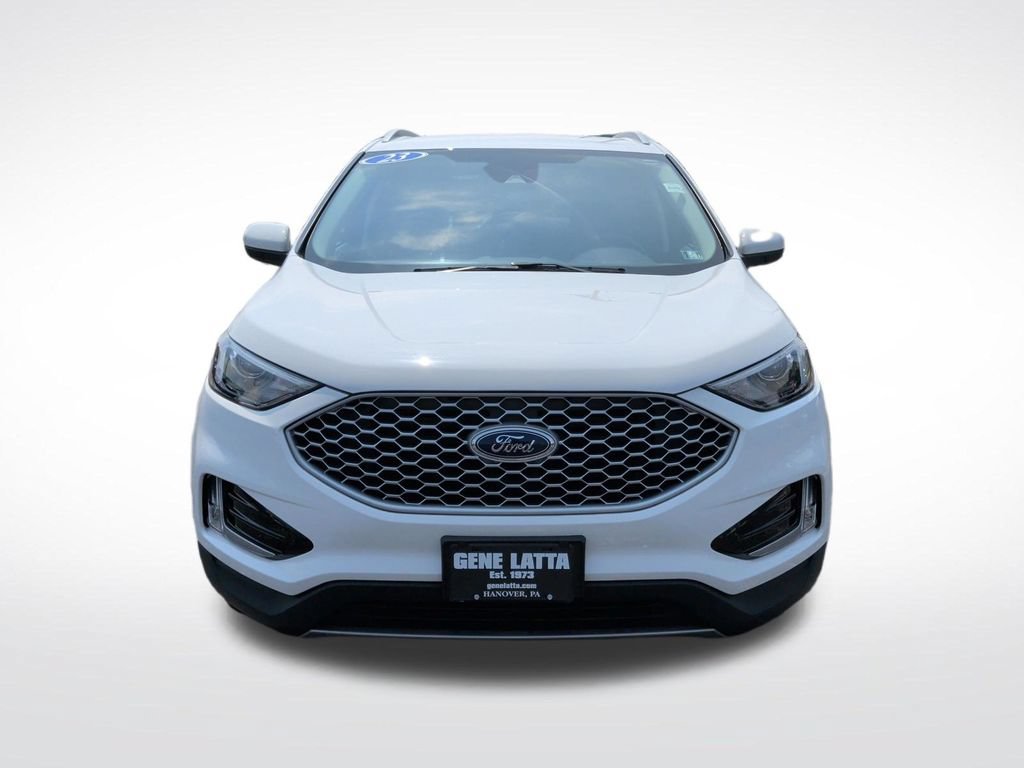 Certified 2023 Ford Edge SEL w/ Convenience Package AWD/4WD image 2