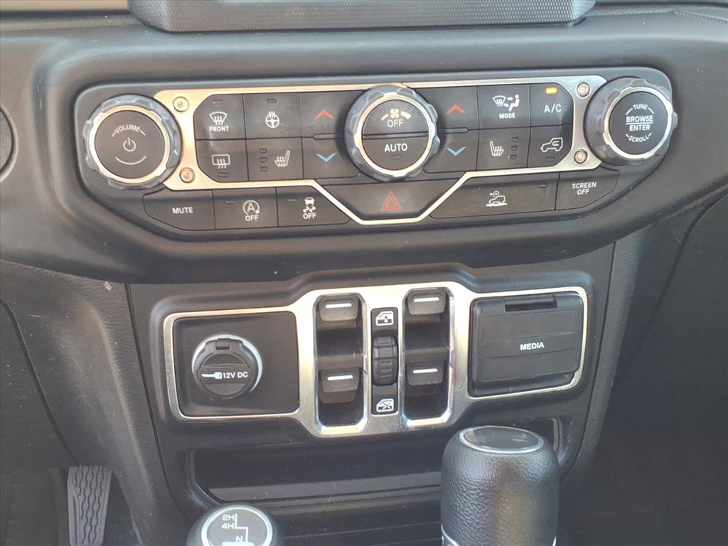Used 2021 Jeep Wrangler Sport image 22