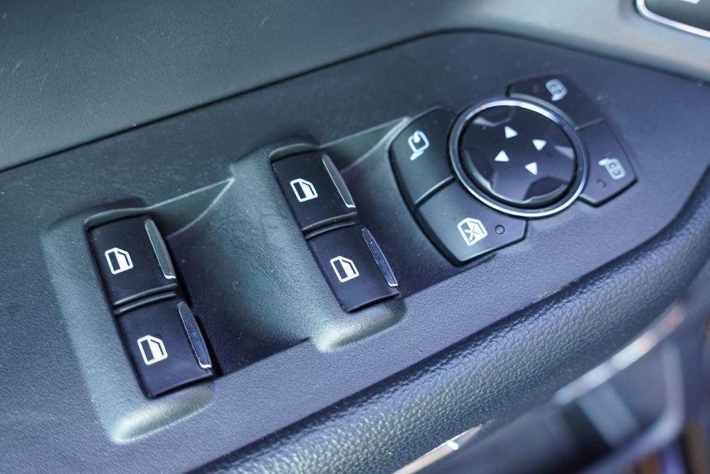 Certified 2024 Ford Expedition XLT image 26