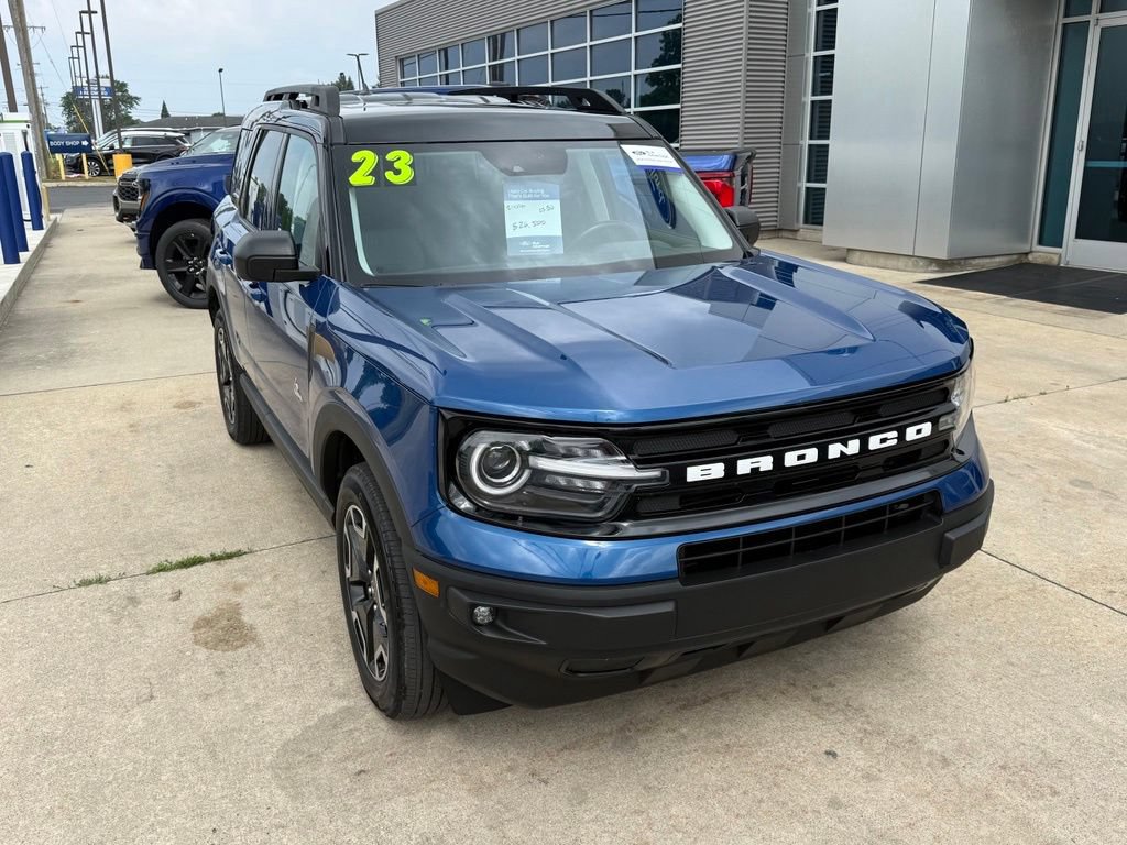 Certified 2023 Ford Bronco Sport Outer Banks AWD/4WD image 3