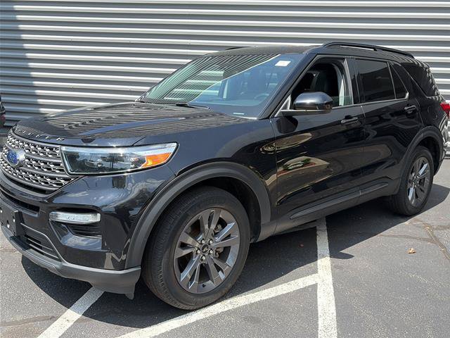 Certified 2023 Ford Explorer XLT w/ Equipment Group 202A