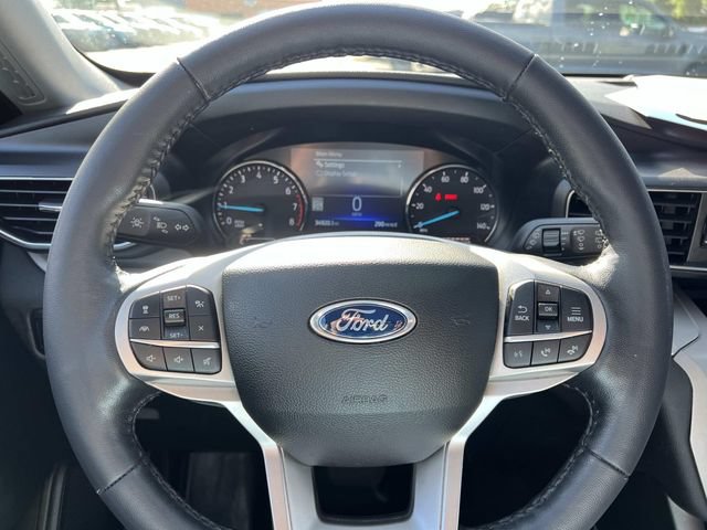 Certified 2023 Ford Explorer XLT w/ Equipment Group 202A AWD/4WD image 22