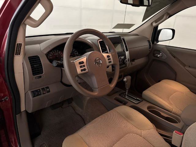 Used 2017 Nissan Frontier SV w/ SV Value Truck Package RWD image 4