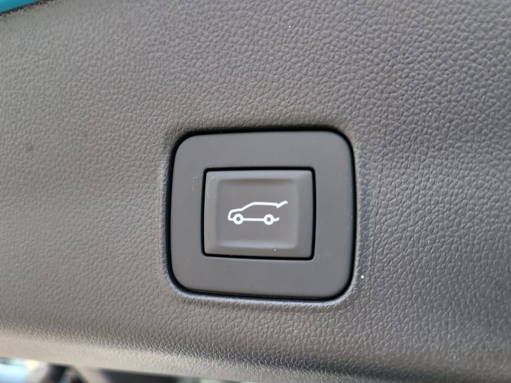 Used 2025 Chevrolet TrailBlazer ACTIV w/ Convenience Package FWD image 9