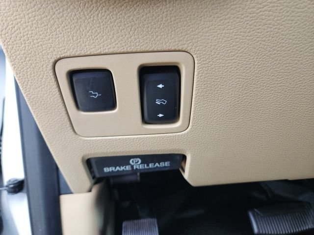 Certified 2021 Ford F250 Lariat w/ Lariat Ultimate Package AWD/4WD image 32