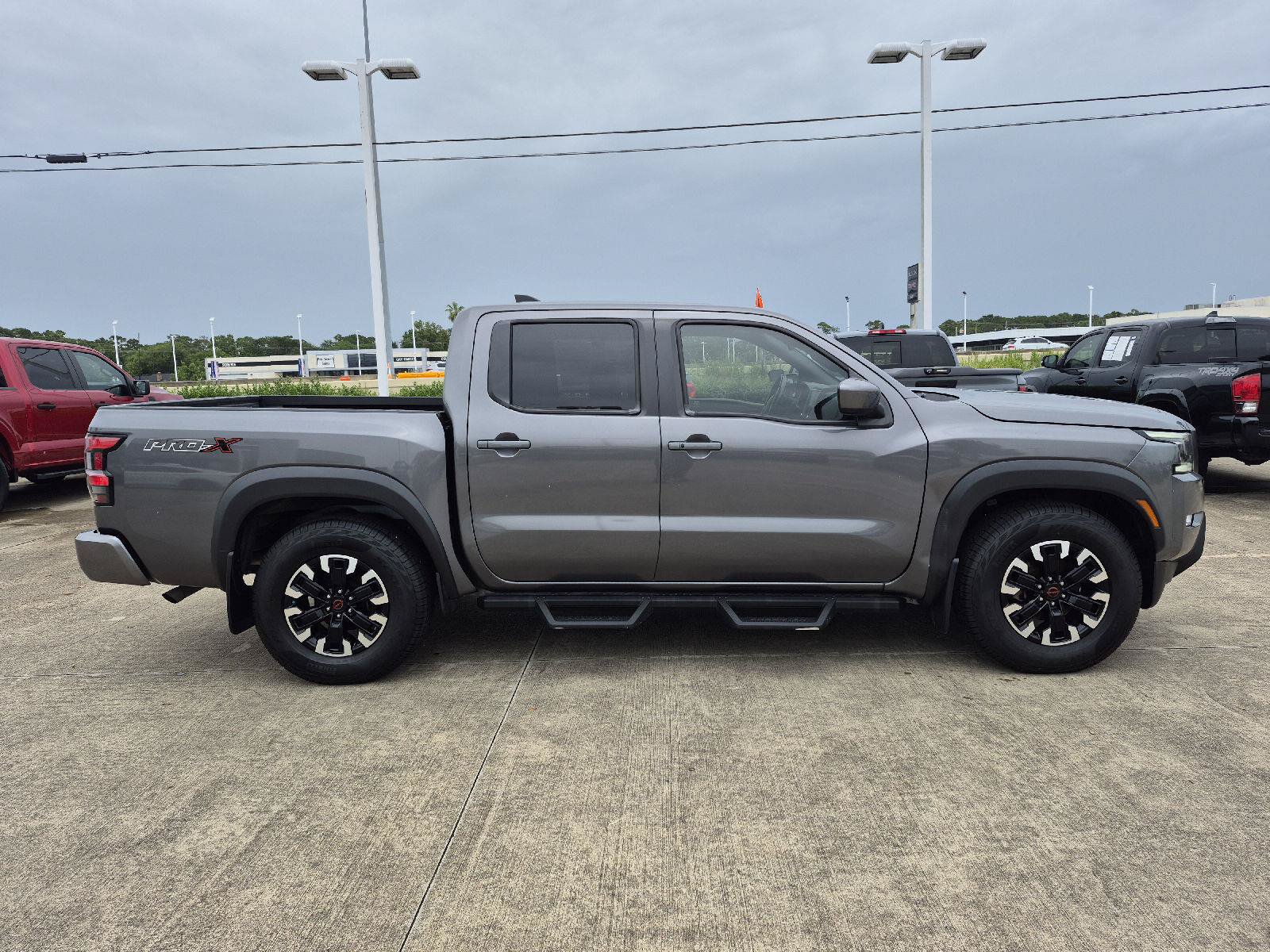 Used 2024 Nissan Frontier Pro-X w/ Technology Package RWD image 12