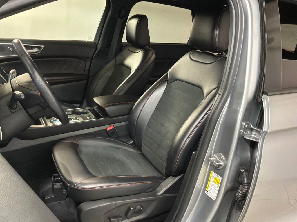 Certified 2023 Ford Edge ST-Line AWD/4WD image 6