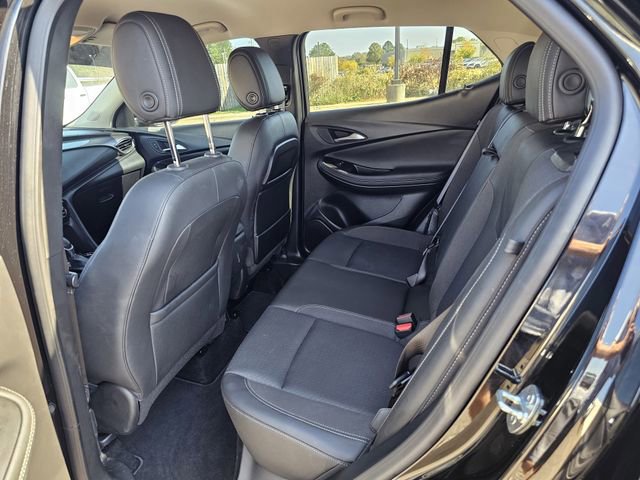 Used 2023 Buick Encore GX Select w/ Sport Touring Package image 17