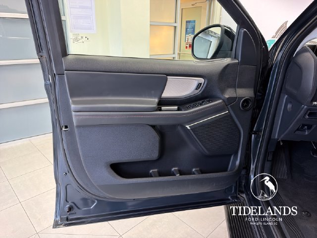 Certified 2025 Ford Expedition Active RWD image 13