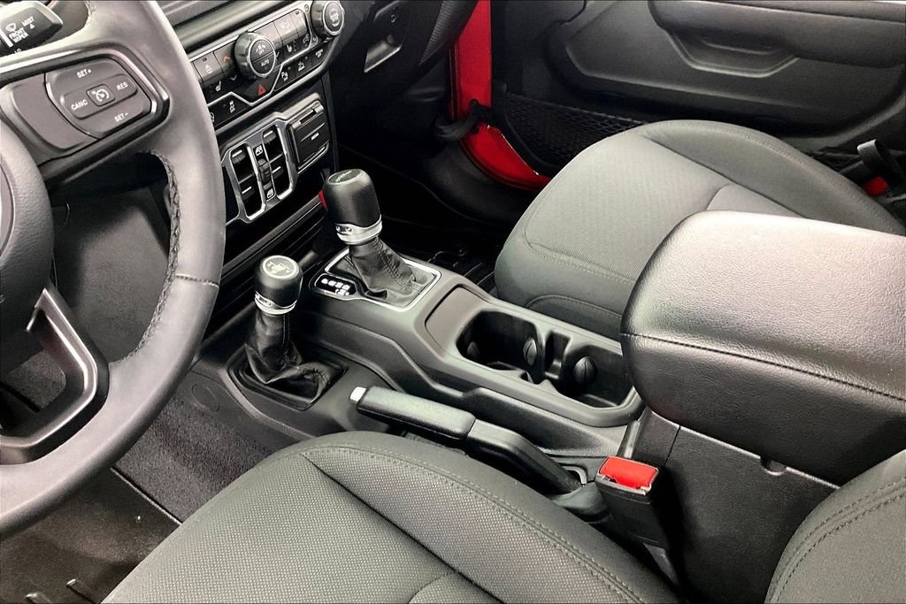 Used 2023 Jeep Gladiator Sport AWD/4WD image 15