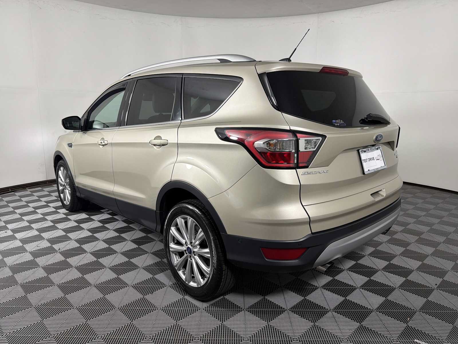 Certified 2017 Ford Escape Titanium w/ Equipment Group 301A FWD image 8