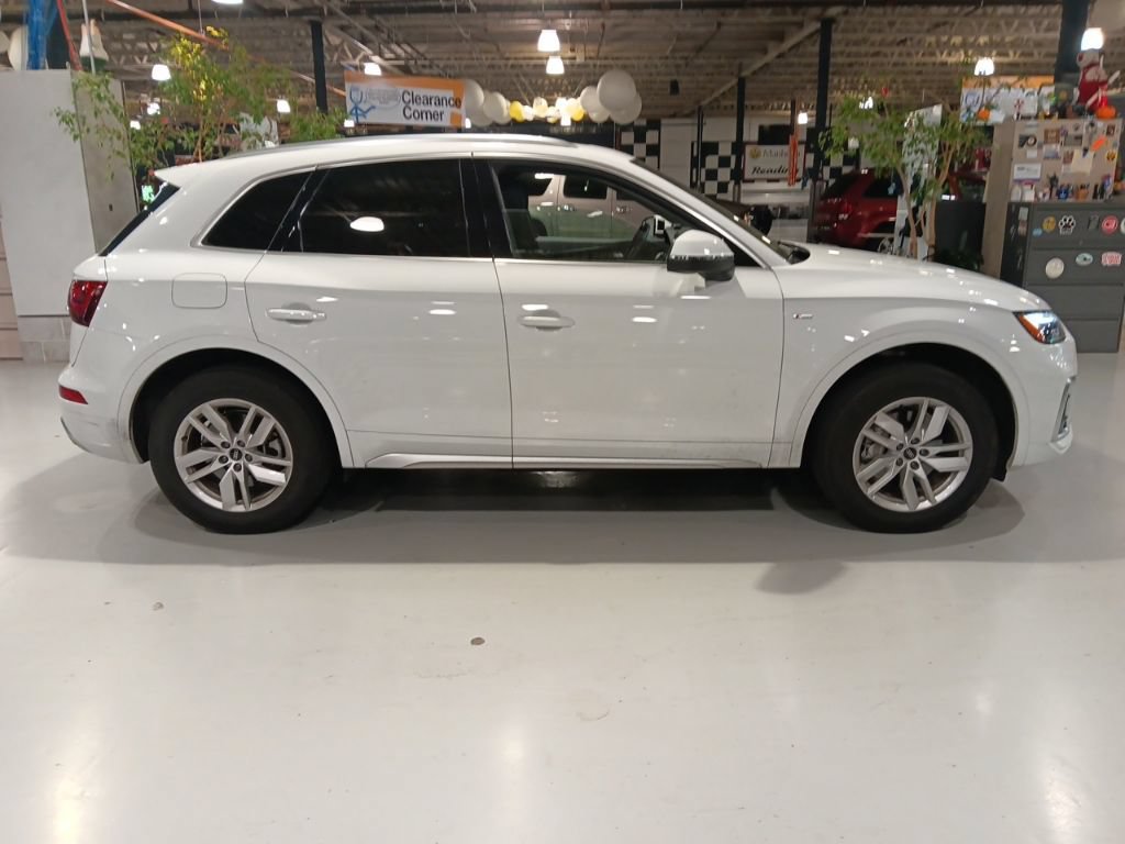 Used 2022 Audi Q5 2.0T Premium AWD/4WD image 5