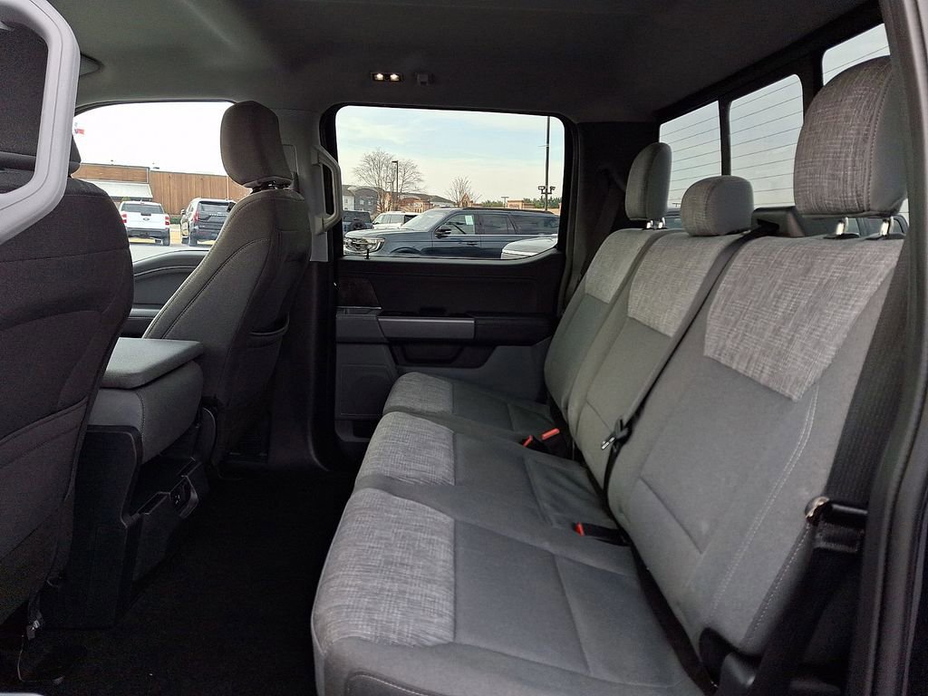 Certified 2022 Ford F150 XLT w/ Equipment Group 302A High image 10