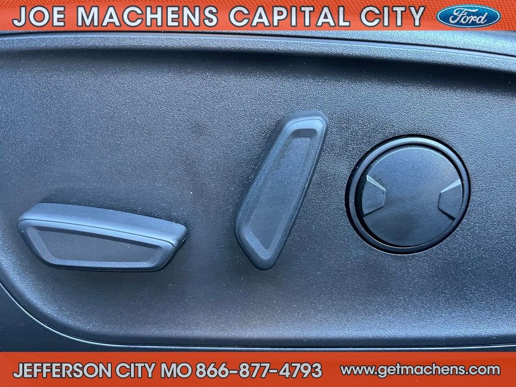 Certified 2022 Ford Escape SE w/ SE Sport Appearance Package image 20