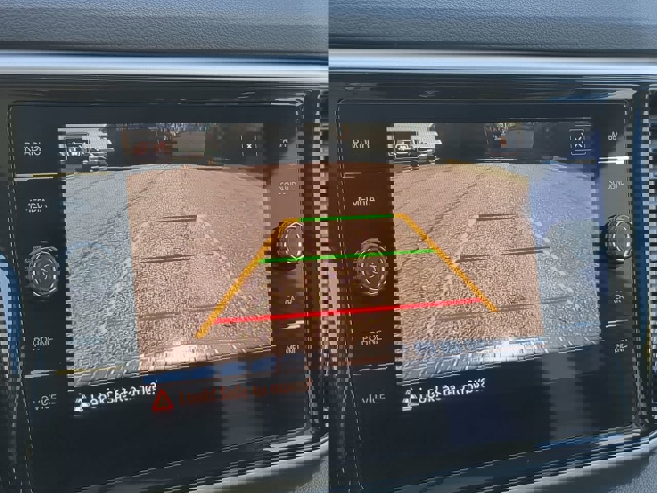 Used 2023 Volkswagen Atlas SE w/ Panoramic Sunroof Package image 19