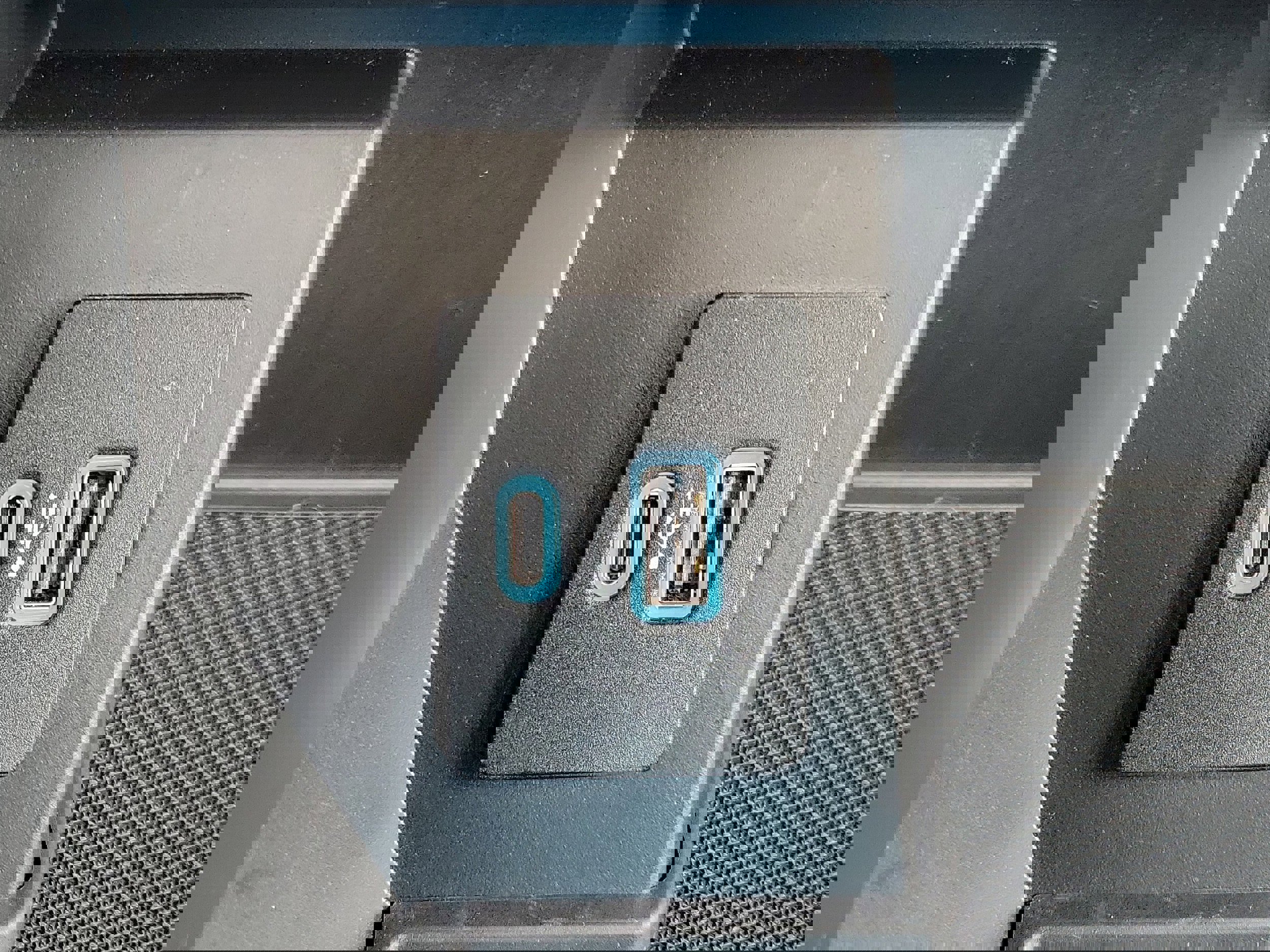 Certified 2021 Ford F150 Lariat w/ Equipment Group 502A High image 36