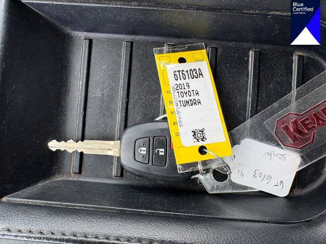Used 2019 Toyota Tundra Limited w/ Limited Premium Package AWD/4WD image 16