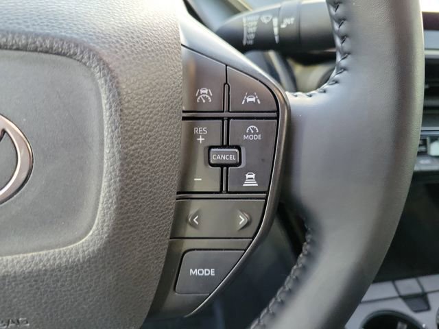Used 2024 Toyota Prius LE image 11