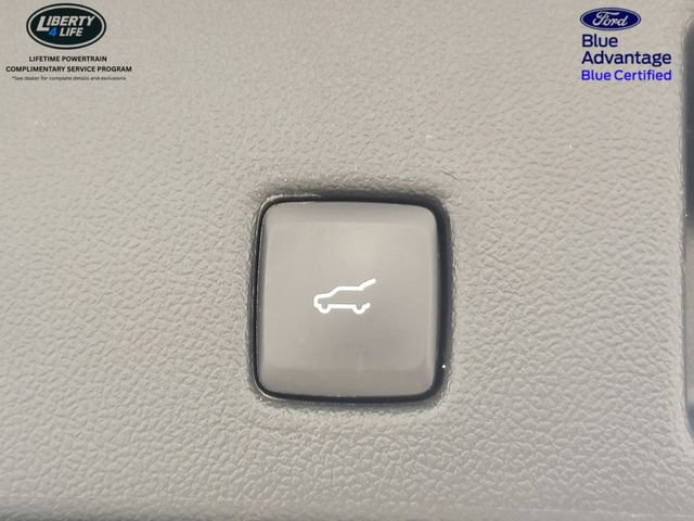 Certified 2023 Ford Escape Active AWD/4WD image 17
