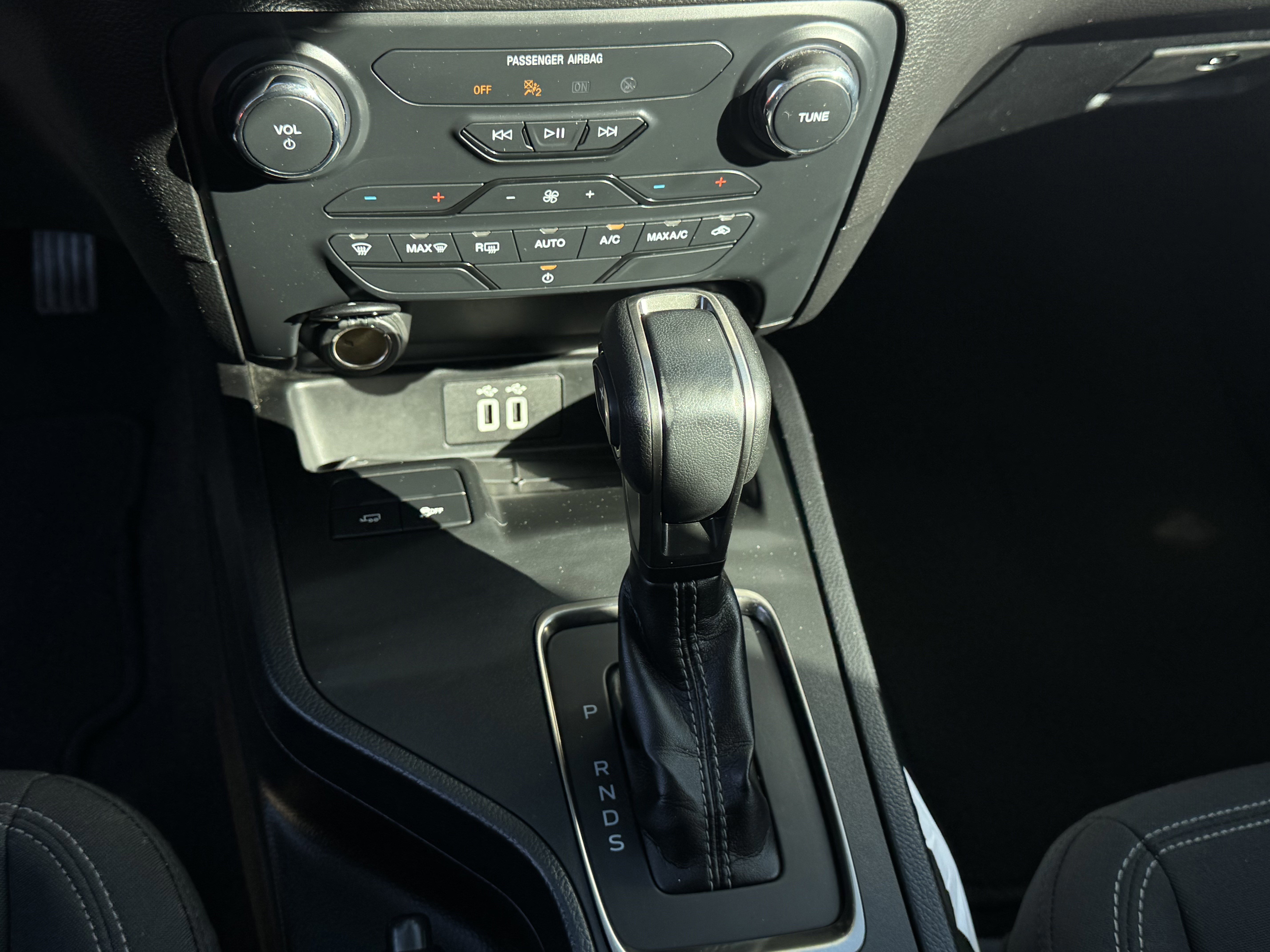 Certified 2022 Ford Ranger XLT w/ Equipment Group 301A Mid image 18