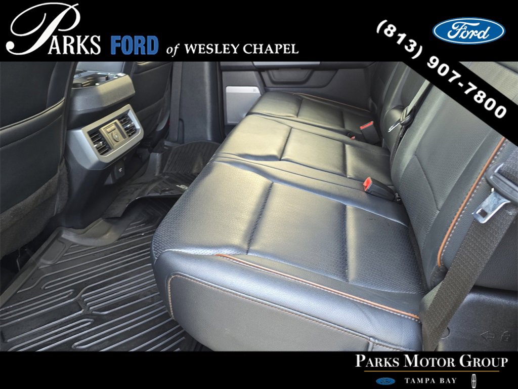 Certified 2025 Ford F250 Lariat w/ Black Appearance Package image 15