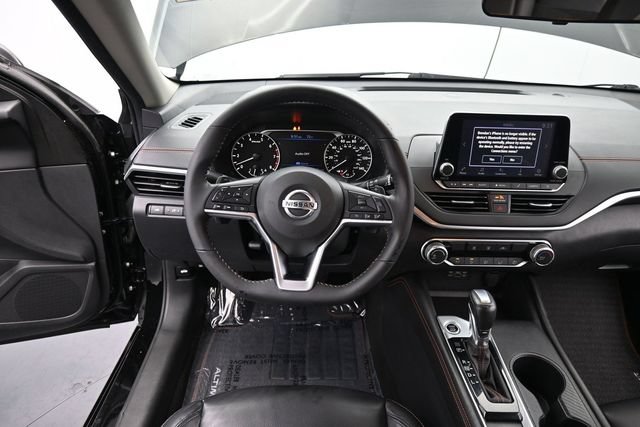 Used 2022 Nissan Altima 2.5 SR AWD/4WD image 22
