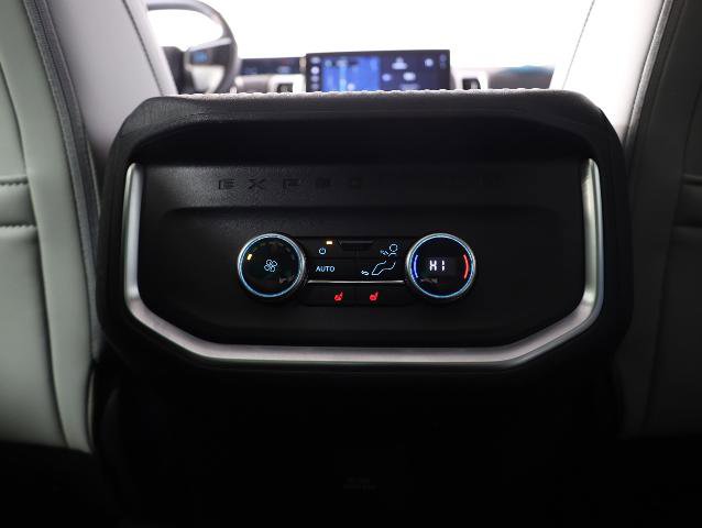 Certified 2025 Ford Expedition Platinum AWD/4WD image 22