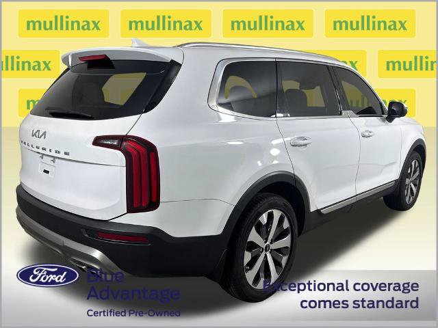 Used 2022 Kia Telluride EX w/ EX Premium Package FWD image 4