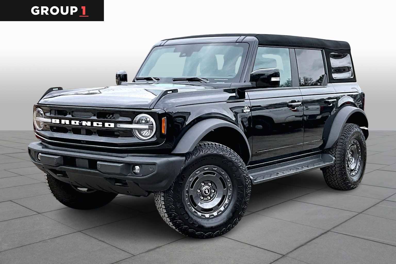 Certified 2025 Ford Bronco Outer Banks w/ Sasquatch Package image 5