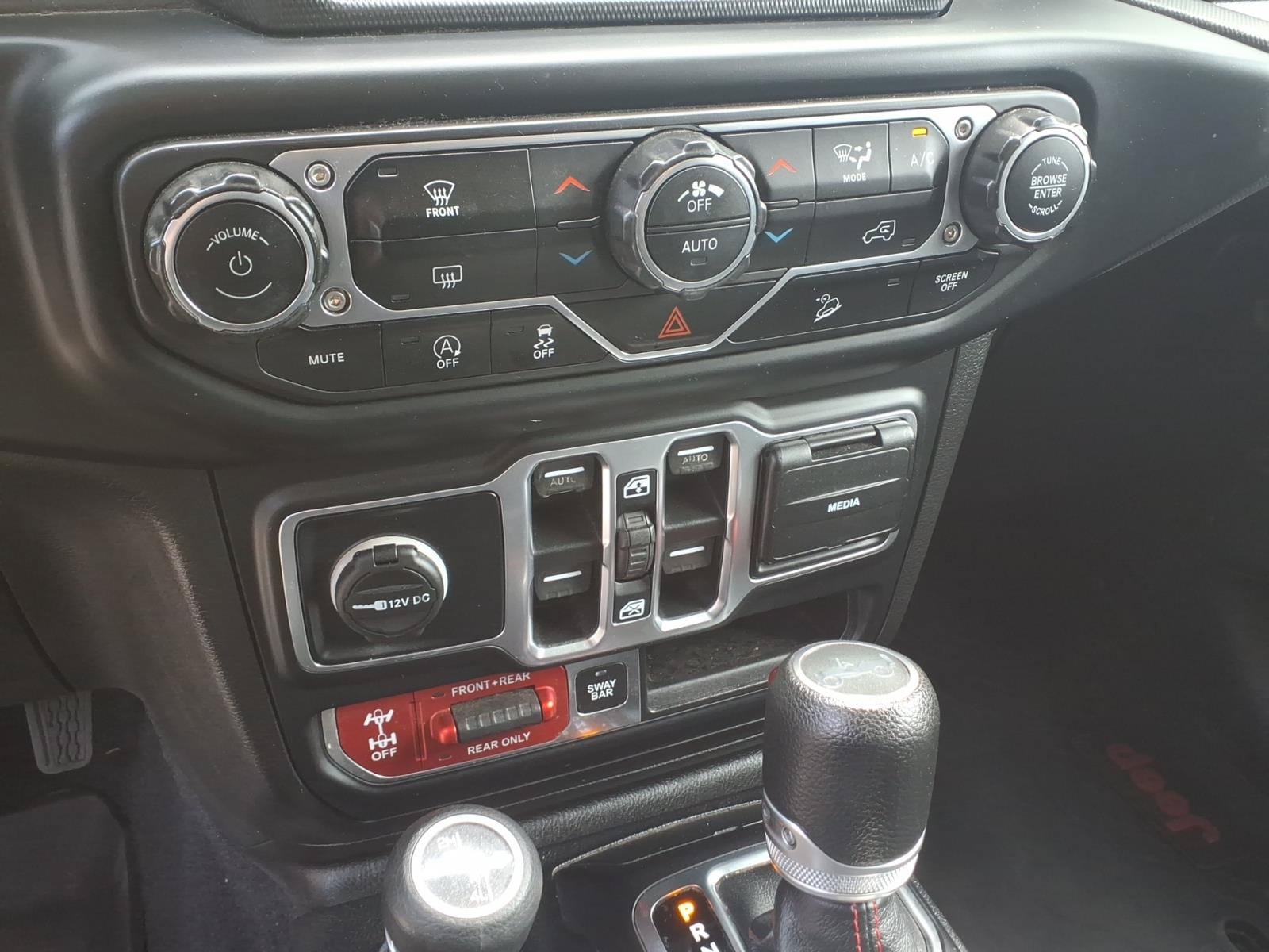 Used 2019 Jeep Wrangler Unlimited Rubicon AWD/4WD image 19