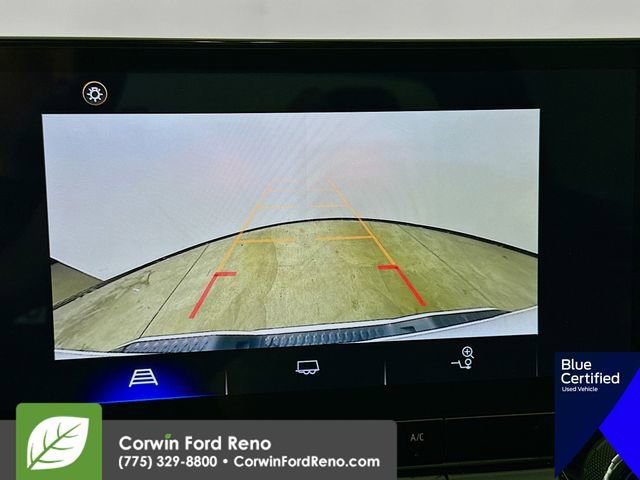 Used 2023 Chevrolet Colorado LT image 17